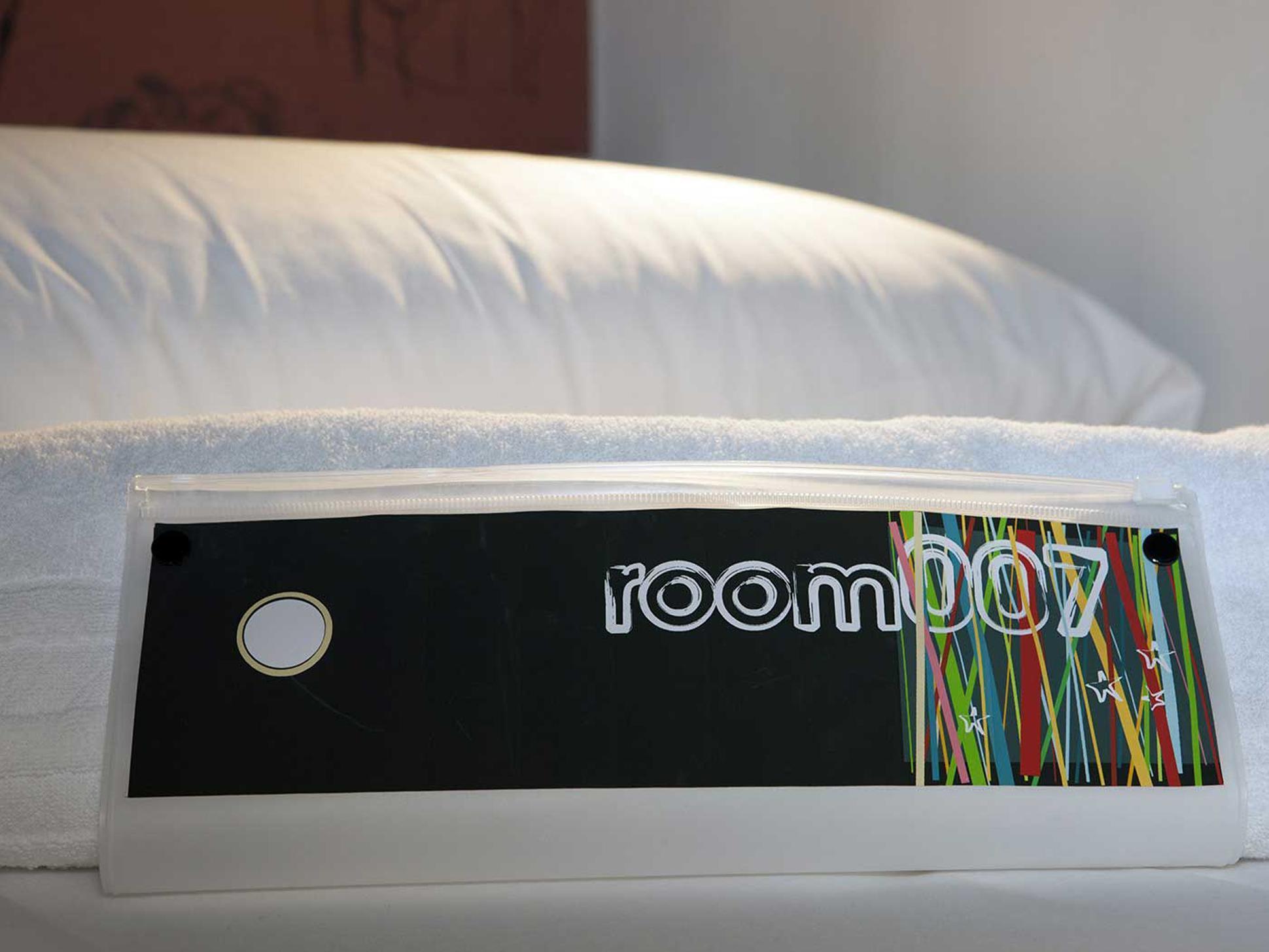 Room00 Ventura Hostel Madrid Luaran gambar