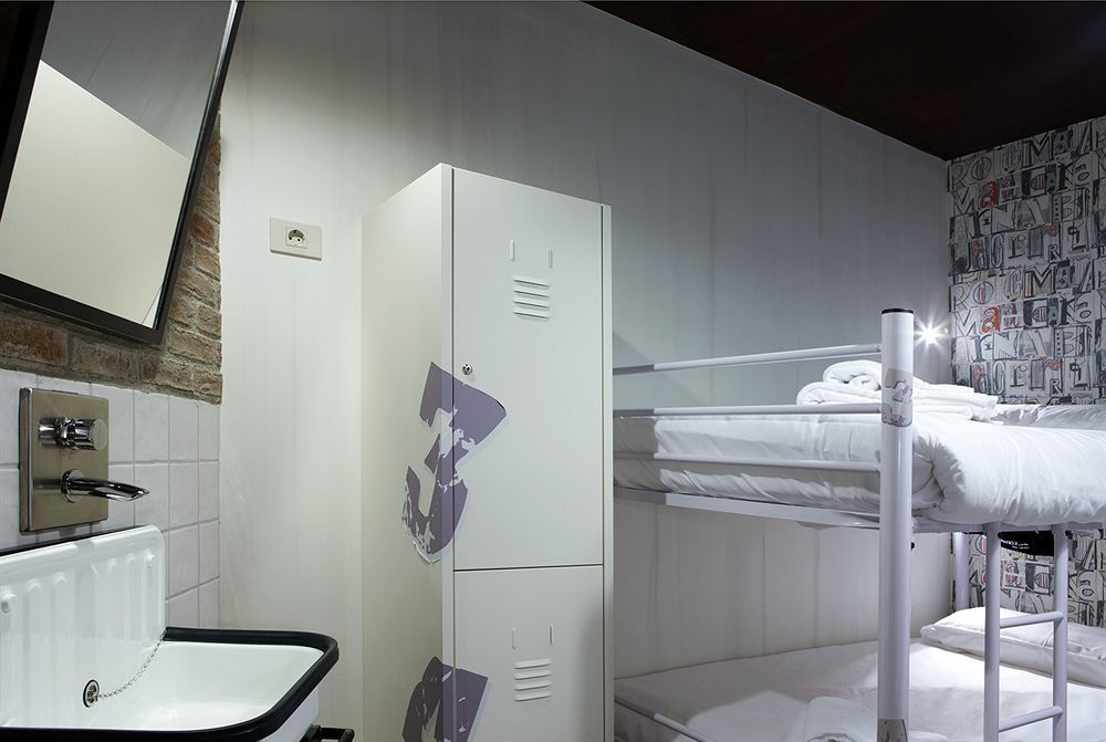 Room00 Ventura Hostel Madrid Luaran gambar